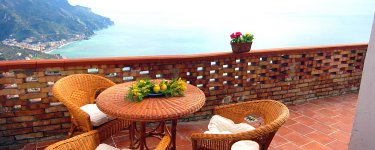 Click for more pictures of Villa Giannino A