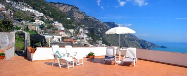 Click for more pictures of Casa Costantina