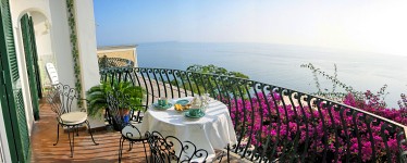 Click for more pictures of Villa Faustina A