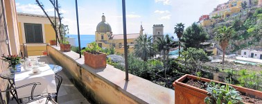 Click for more pictures of Appartamento Lalla