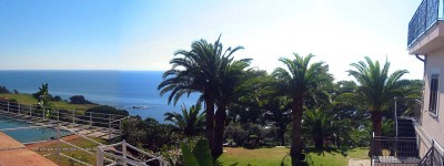 Click for more pictures of Villa Palmira E