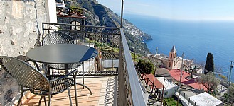 Click for more pictures of Villa Mirabella B