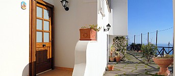 Click for more pictures of Villa Mirabella F