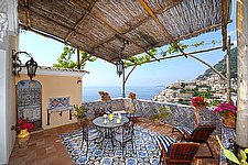 Click for more pictures of Villa Regale