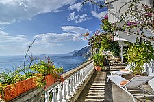 Click for more pictures of Casa Odetta