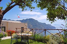Click for more pictures of Villa Bernardetta C