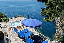 Click for more pictures of Villa Don Parafan Grande