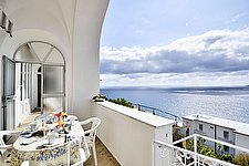 Click for more pictures of Casa Farfalla