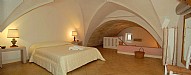Mezzanine Level with bathroom