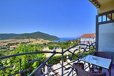 Click for more pictures of Casa Edera A