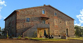 Click for more pictures of Casa Romice E