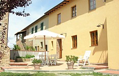 Click for more pictures of Casa Medinilla B