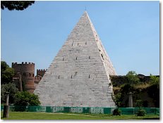 Rome: the pyramid of Caio Cestio
