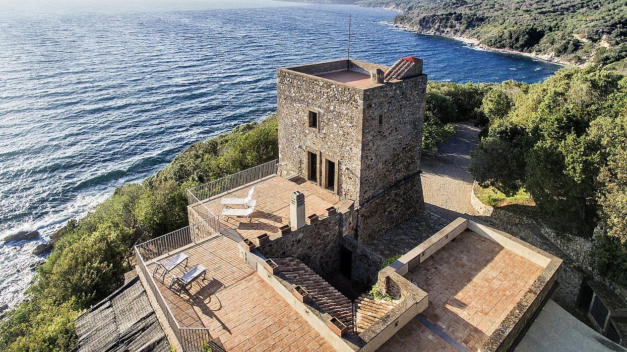Torre delle Cannelle: Vacation villa rental in Orbetello, Tuscany, Italy, image size:1244x700