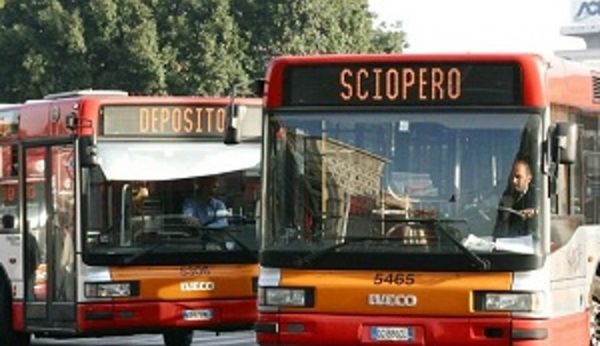 public transport strike Torino