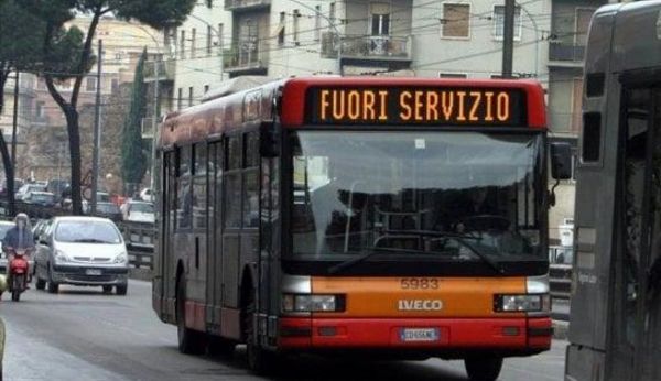 Italy railway and public transport strike