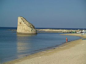 Torre Pali Beach