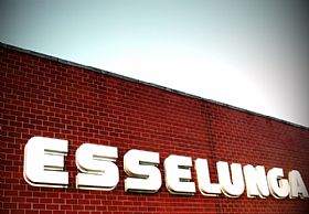 Esselunga Superstore