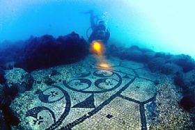 Gaiola and Baia Underwater Parks