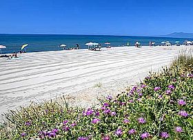 Chiarone Beach