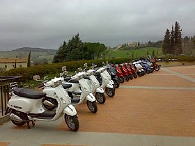 Stradanova Tuscany Vespa Tour
