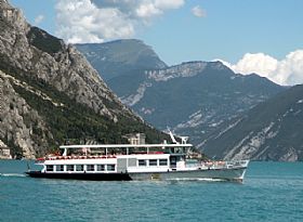 Lake Como Ferries