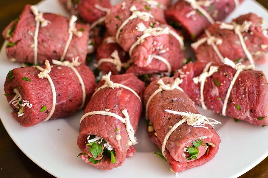 Il Tronere Baked Braciole