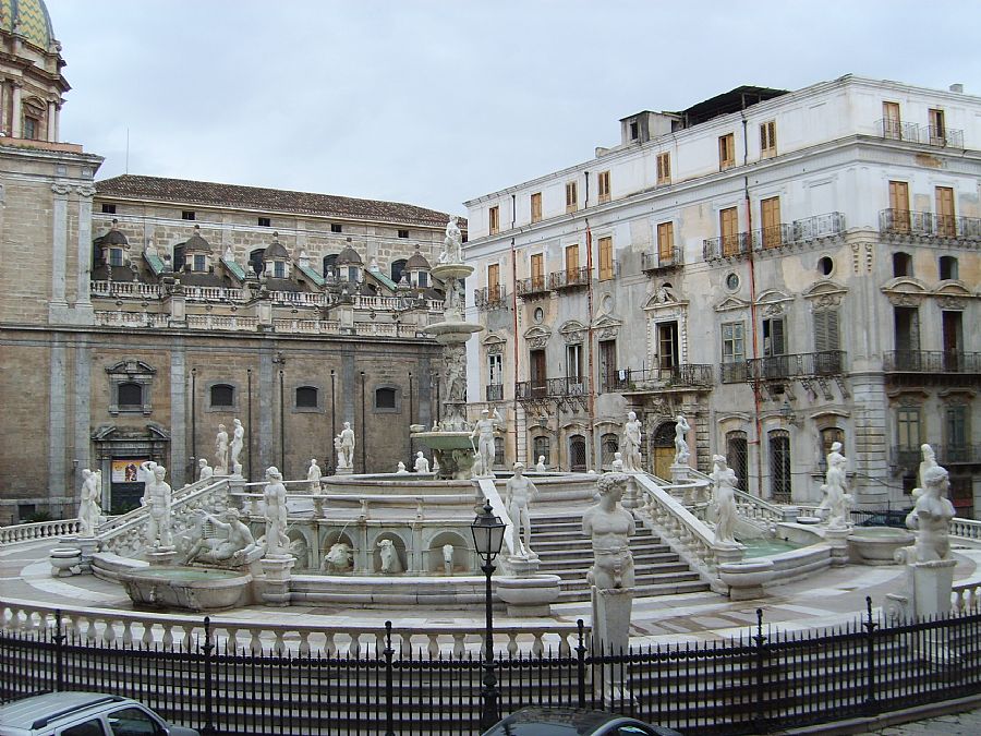 Piazza Pretoria Palermo