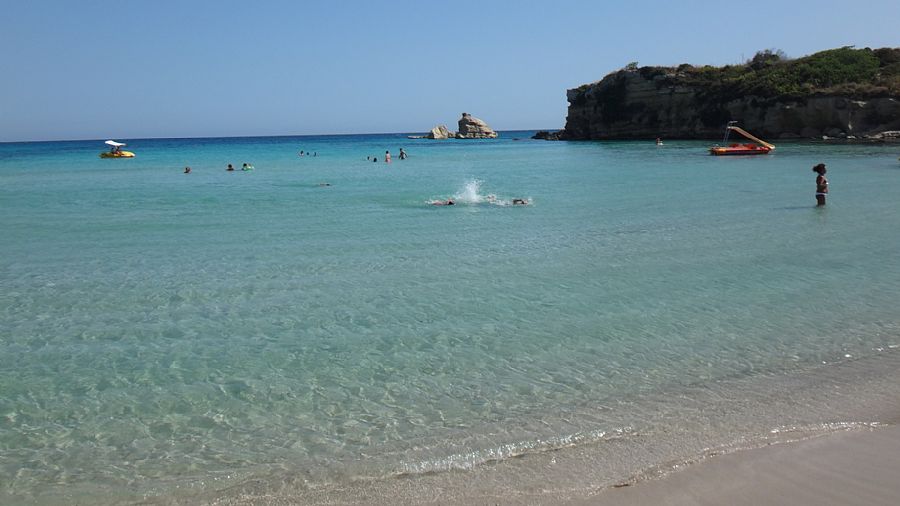 Fontane Bianche Beach