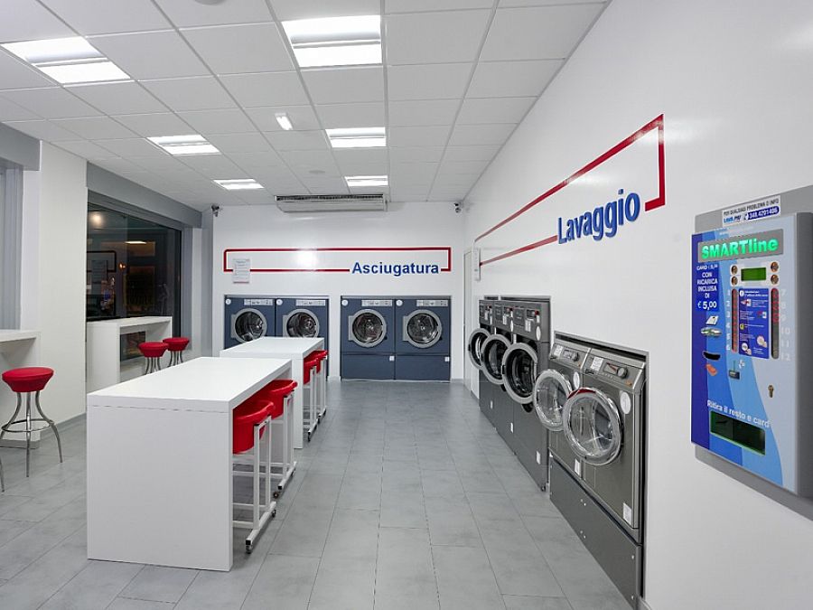Self Service Laundry LavaPiu Racale