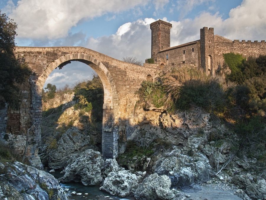 Vulci castello clearance