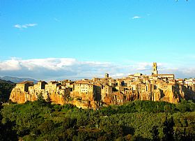 Pitigliano