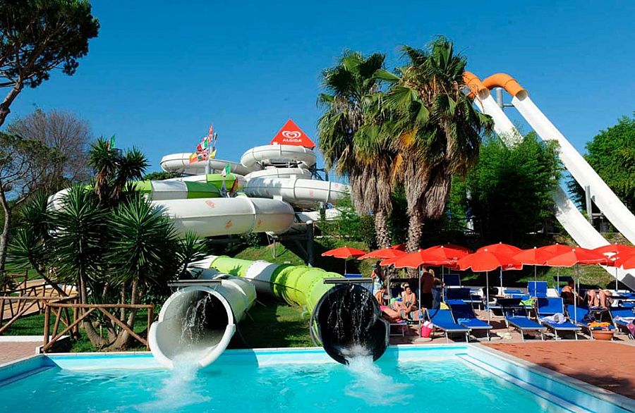 Hydromania Water Park Rome