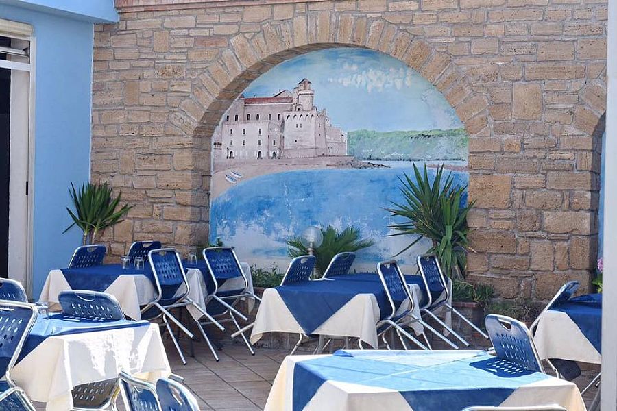 Blue Eyes Pizzeria