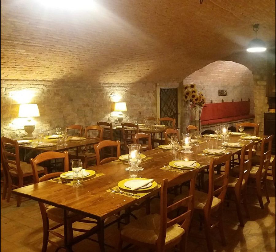 Ristorante La Cantina Serravalle