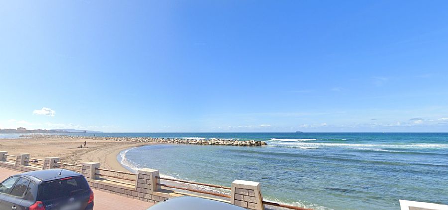 Piazza Vittorio Emanuele Beach