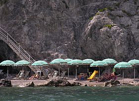 Lucertola Beach