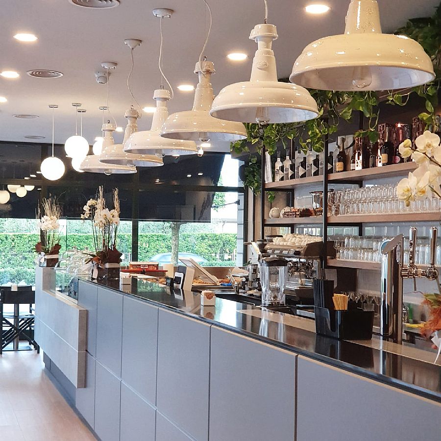 Duchi Cafe
