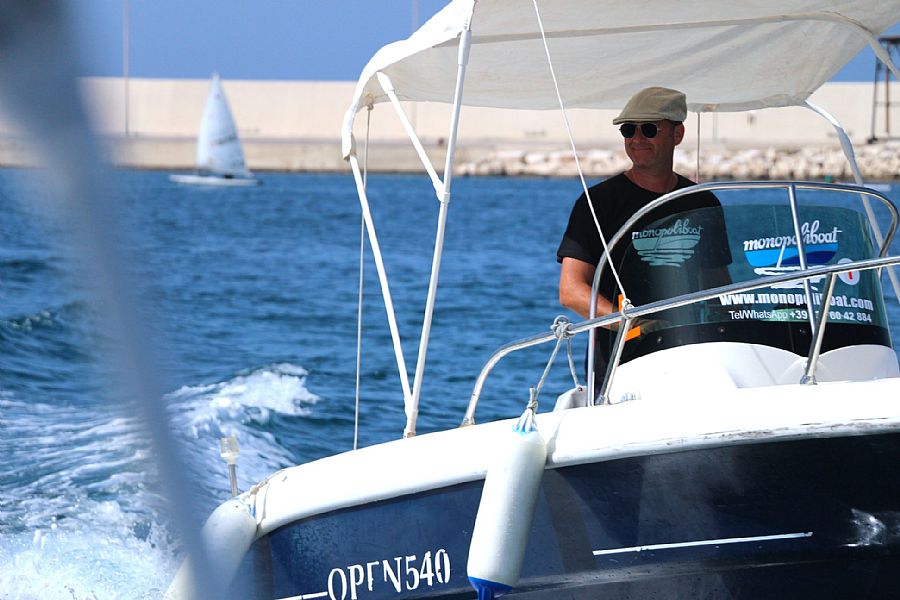 Monopoli Boat Rentals and Tours