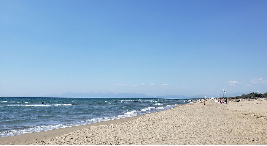 Paestum Beach