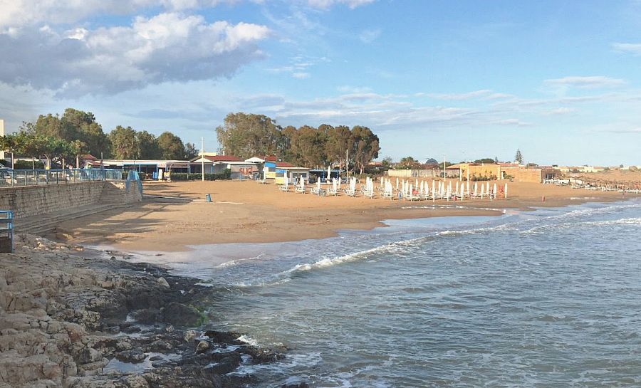 Marina di Modica Free Beach